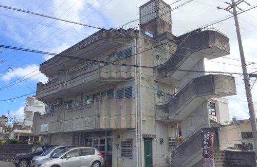 Yamachi Appartement | 沖縄ライフインゼファー Okinawa Totoro House