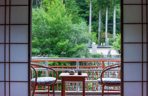 Tenkawa Hôtel | 洞川温泉湯宿丸文