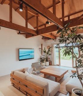 Ichinomiya Maison | 絶景田園と風を感じる癒しの一棟貸しSawah東浪見