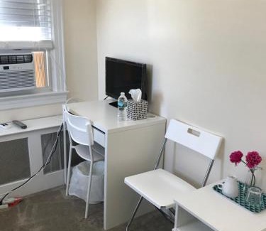 Hempstead Appartement | 纽约ZUHUA长岛(Hofstra University) （霍夫斯特拉大学）民宿！