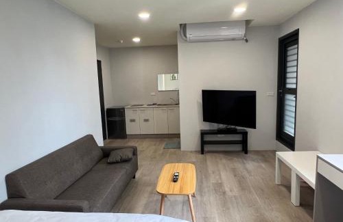 Fengyuan District Maison | 豐原廟東自助民宿