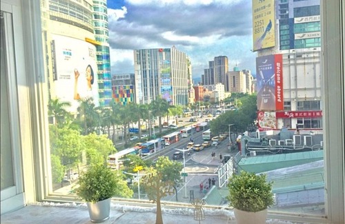 Ximending Maison | 近西門町捷運站走路只要三分鐘,獨立套房,西門町商圈