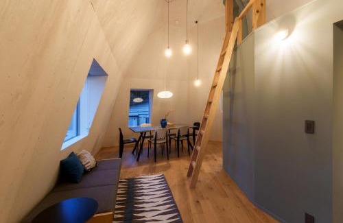 Nozawaonsen Cabine | 野沢温泉ロッヂ