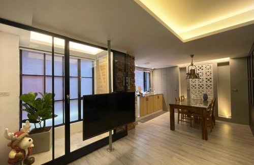 West Central District Maison | 阡陌-放房間民宿