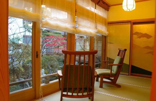 Koyasan Hôtel | 高野山 宿坊 総持院 -Koyasan Shukubo Sojiin-