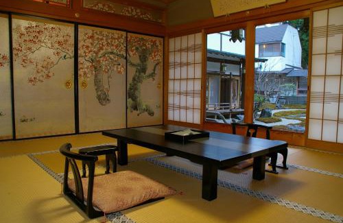 Koyasan Hôtel | 高野山 宿坊 総持院 -Koyasan Shukubo Sojiin-