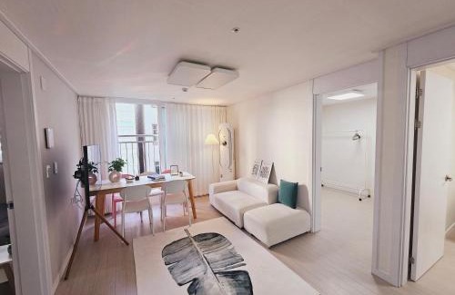 Guwol-dong Appartement | 구월동 역세권 예쁜 쓰리룸