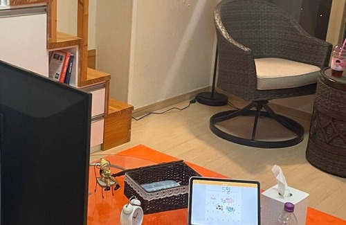Songpa Appartement | 롯데월드 타워 호수 4면통창+정면꽉찬 뷰 흔하지않은주차지원 전기차 O