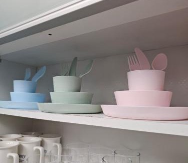 Hongjeil-tong Appartement | 리뉴얼 할인,STAY Yeo yu , 공항버스3분 ,3Room, 4bed, 최대7인