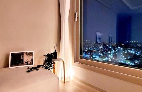 Michuhol-gu Appartement | 인천 인하대역 풀옵션 2룸 공항과 송도 가까운 고층 뷰가 멋진집