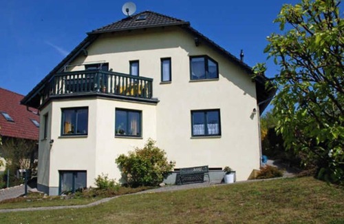 Lancken-Granitz Appartement | 02 Ferienwohnung mit Terrasse am Granitzwald - Ferienwohnungen mit Terrasse am Granitzwald