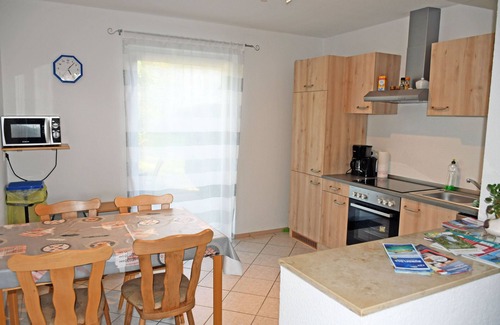 Sehlen Appartement | 02 Appartement de vacances Sehlen avec terrasse - appartements de vacances dans la famille Rügen Lenz