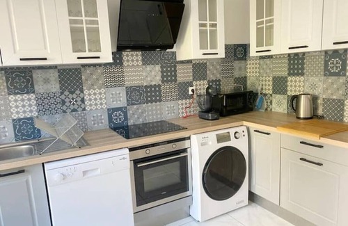 Cret de Roc Appartement | 022 CHIC & COSY GRAND APPART DUPLEX 92m2 JARDIN WIFI SMART TV NETFLIX