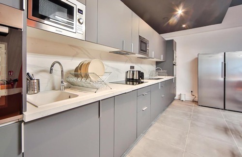Charenton-le-Pont Appartement | 03. Chambre double#CoLiving #Loft#HomeCinema#fitness