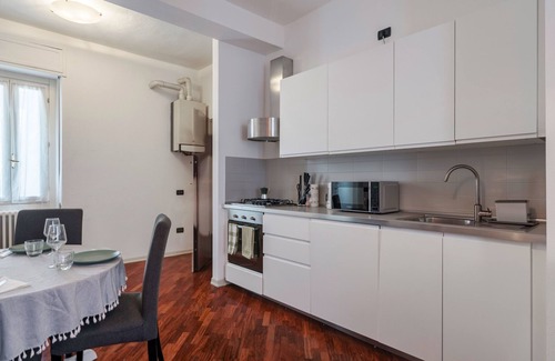 Crocifissa di Rosa Appartement | 035BS- Menotti Apartment