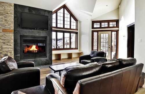Stoneham Chalet De Ski | 06 Chemin Alpin