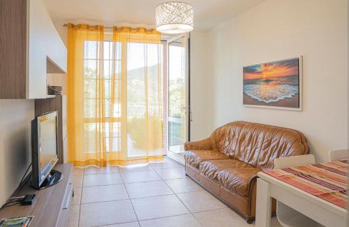 Casarza Ligure Appartement | 065 - VILLA LETIZIA, Elegante 2 PISCINA e Natura, 10 minuti da MARE e SPIAGGIE