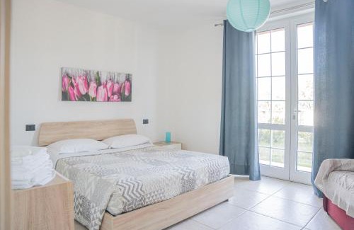 Casarza Ligure Appartement | 065 - VILLA LETIZIA, Elegante 2 PISCINA e Natura, 10 minuti da MARE e SPIAGGIE