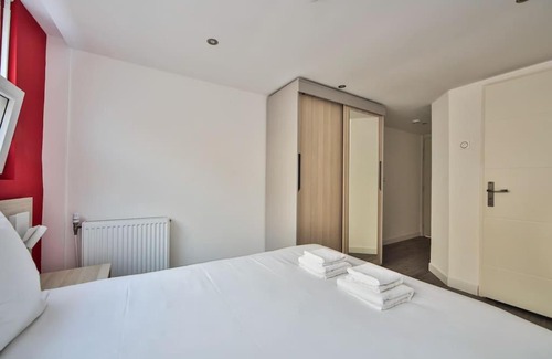 Charenton-le-Pont Appartement | 09.Chambre double#CoLiving#Loft#HomeCinema#fitness