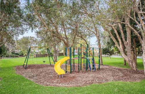 Moffat Beach Maison | 1 - 11 Roslin Street Moffat Beach QLD