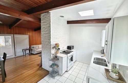 East Manhattan Beach Appartement | 1.3M To Beach | Close To LAX & Park | Pets #2