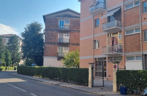 Mantua Appartement | 1.5 km from Palazzo Te and 100 meters from the hospital in Mantua Casa Emma