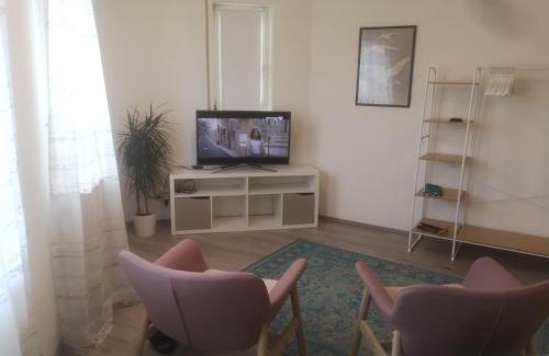 Plochingen Appartement | 1,5 Zi Wohnung 43 qm im Zentrum von Plochingen, frisch renoviert und voll ausgestattet