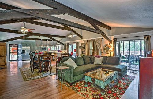 Log Cabin Maison | 1-Acre Rustic Lake Resort with Outdoor Entertainment