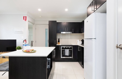 Rocklea Appartement | 1 Bdr Apt! Aircon! Undercover Parking! 531F1
