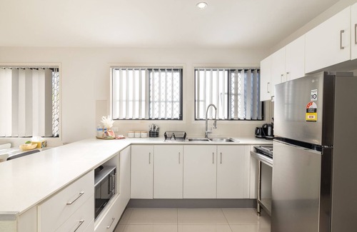 Sunnybank Appartement | 1 Bdr Apt! Ac! Train! Shops! Restaurants 3144D1