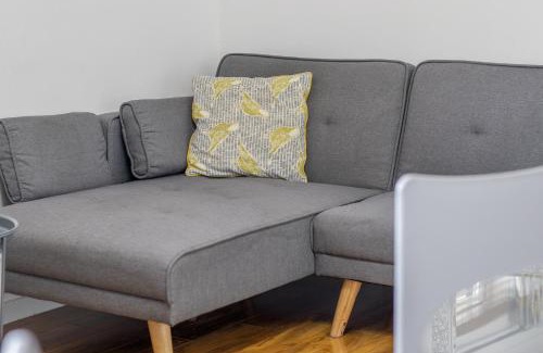 Hamilton Appartement | 1 bed apartment central Hamilton free wifi with great transport links to Glasgow