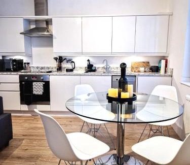 Camden Town with Primrose Hill Appartement | 1-Bed Camden Retreat 2 minutes Walk to Market and Tube