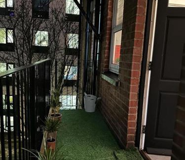 Edgbaston Appartement | 1 Bed Flat - Sleeps 2 - Jacuzzi - Parking - Wifi