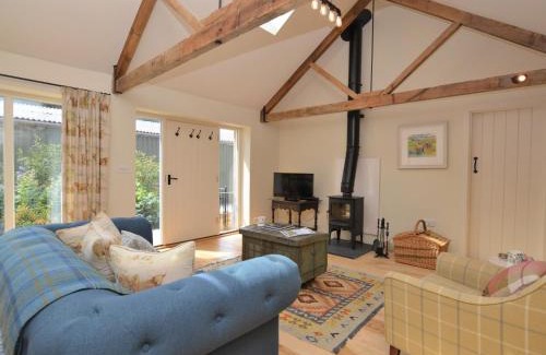 Bridport Maison | 1 Bed in Beaminster 50885