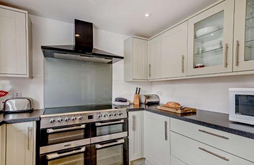 Lechlade Maison | 1 bed property in Lechlade 31912