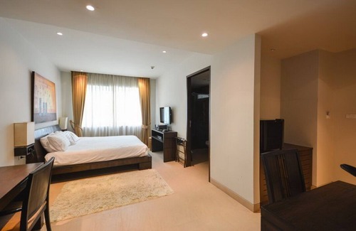 Rawai Station Balnéaire | Chambre 1 lit au condo au bord de l'eau / directe au bord de l'océan