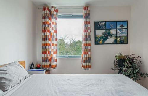 Friern Barnet Appartement | 1-Bed Spacious Flat, North London, 15 Minutes to Central