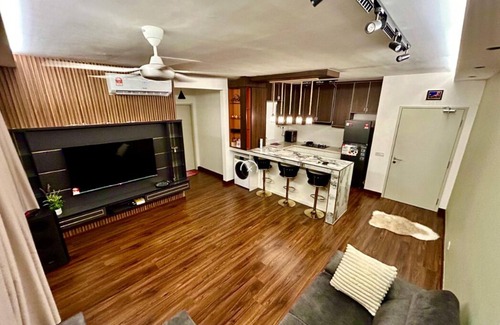 Jenjarom Appartement | 1-bedroom apartment with fully AC unit