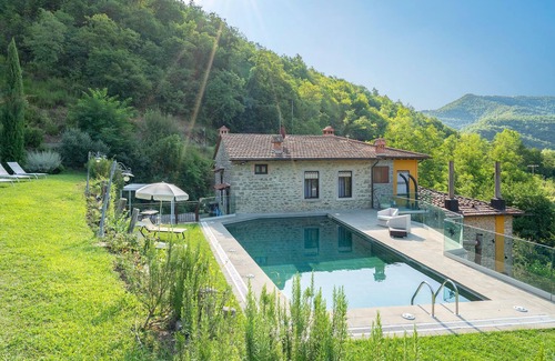 Castel Focognano Maison | 1 chambres hébergement à Castel Focognano