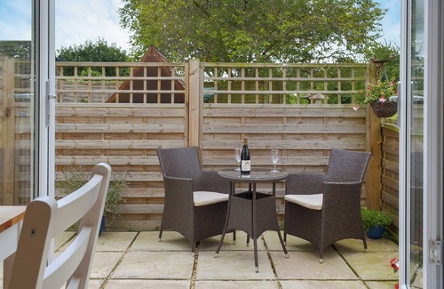 Malmesbury Cottage | Hébergement 1 chambre à Corston, près de Malmesbury