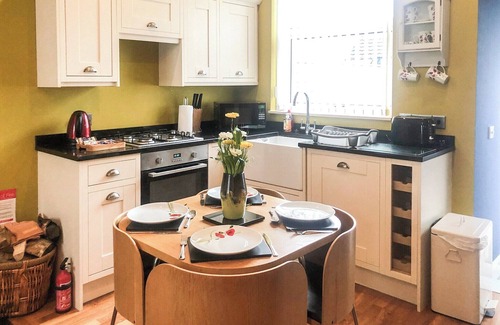 Gilmerton Cottage | You’ll love the extra space that this charming cottage offers.