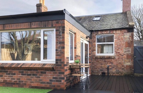 Gilmerton Cottage | You’ll love the extra space that this charming cottage offers.