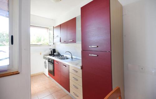 Santa Maria del Mare Torrazzo Appartement | 1 Bedroom Amazing Apartment In Staletti