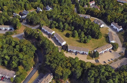 Nashua Maison | Chambre privée dans un condo de maison de ville partagée situé au centre près de Fidelity & BAE