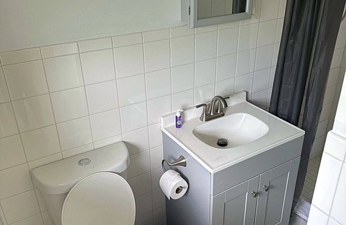Grant-Valkaria Cabine | 1 bedroom and Wi-Fi, AC in peaceful Grant-Valkaria room #4