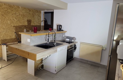 Charency-Vezin Appartement | Vrbo Property