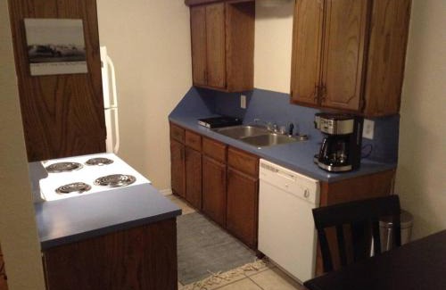 Lawton Appartement | 1 Bedroom Apartment for you! Next to Fort Sill