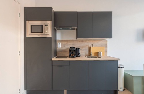 Tourcoing Appartement | 1 bedroom apartment in city center with parking