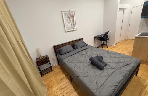 Sainte-Marie Appartement | 1 bedroom apartment near Montreal downtown with parking