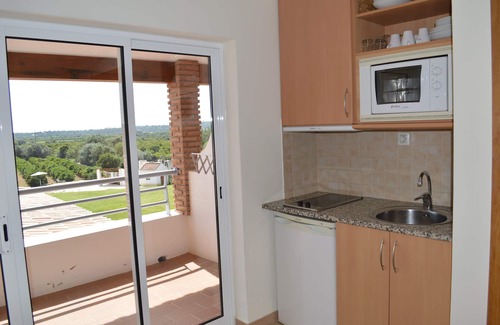Silves Hôtel | Appartement T1 (2 adultes+2) - Vue sur la Piscine